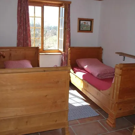 Daire Blick Auf Herrliche Bergwelt By Interhome