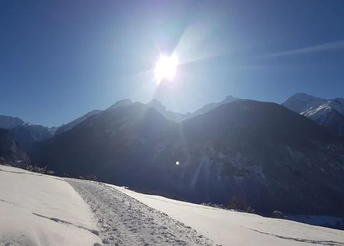 Blick Auf Herrliche Bergwelt By Interhome